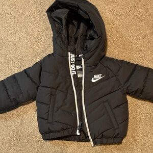 Nike Black Hooded Puffer Jacket 12m
